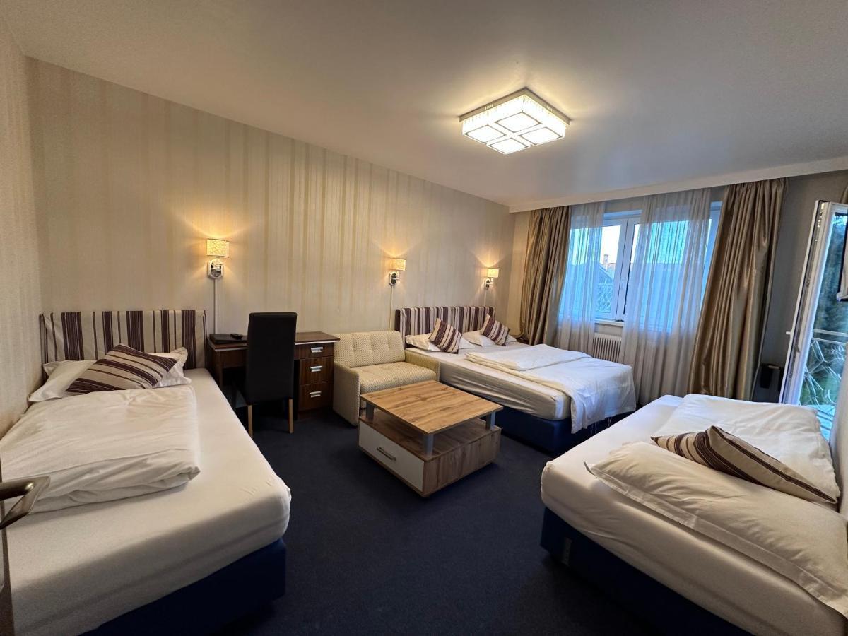 Hotel Austria Gablitz Buitenkant foto
